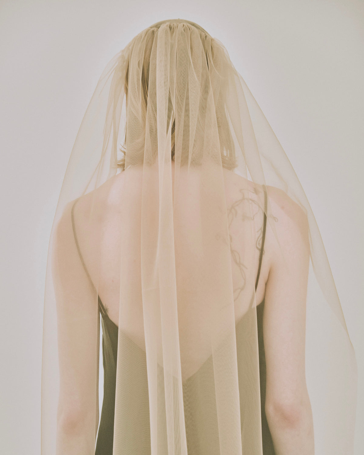 Tulle Back-Gathered Veil