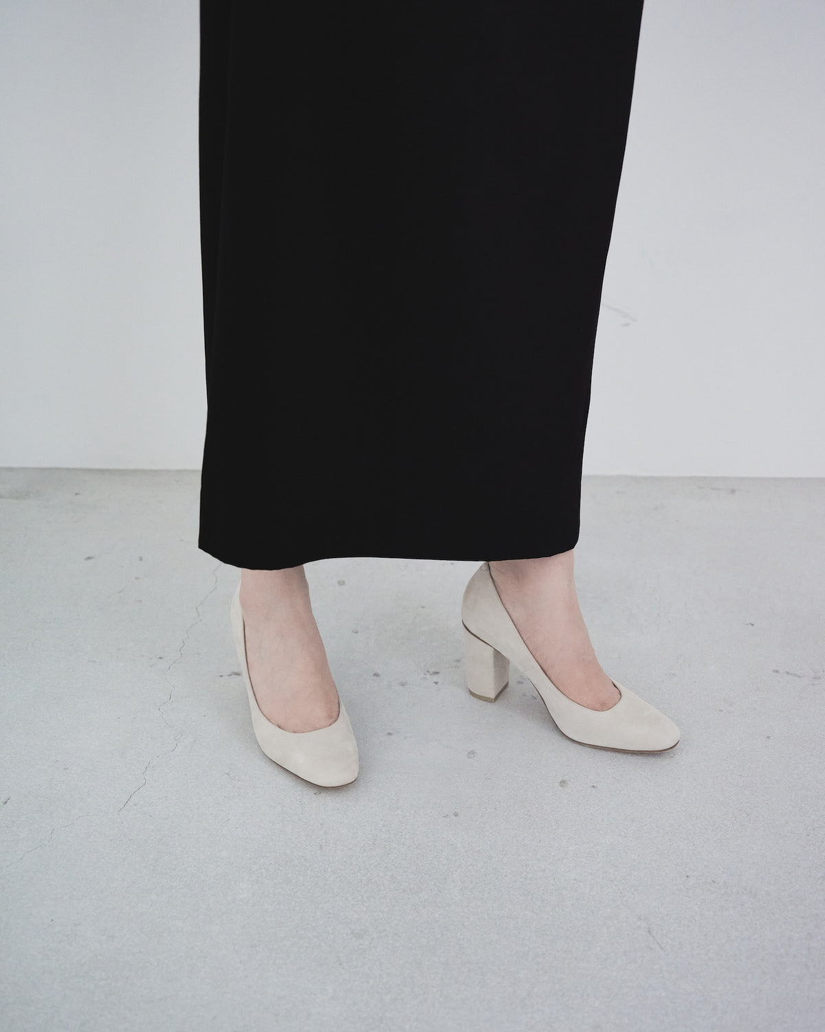 Suede Round-Toe Pumps