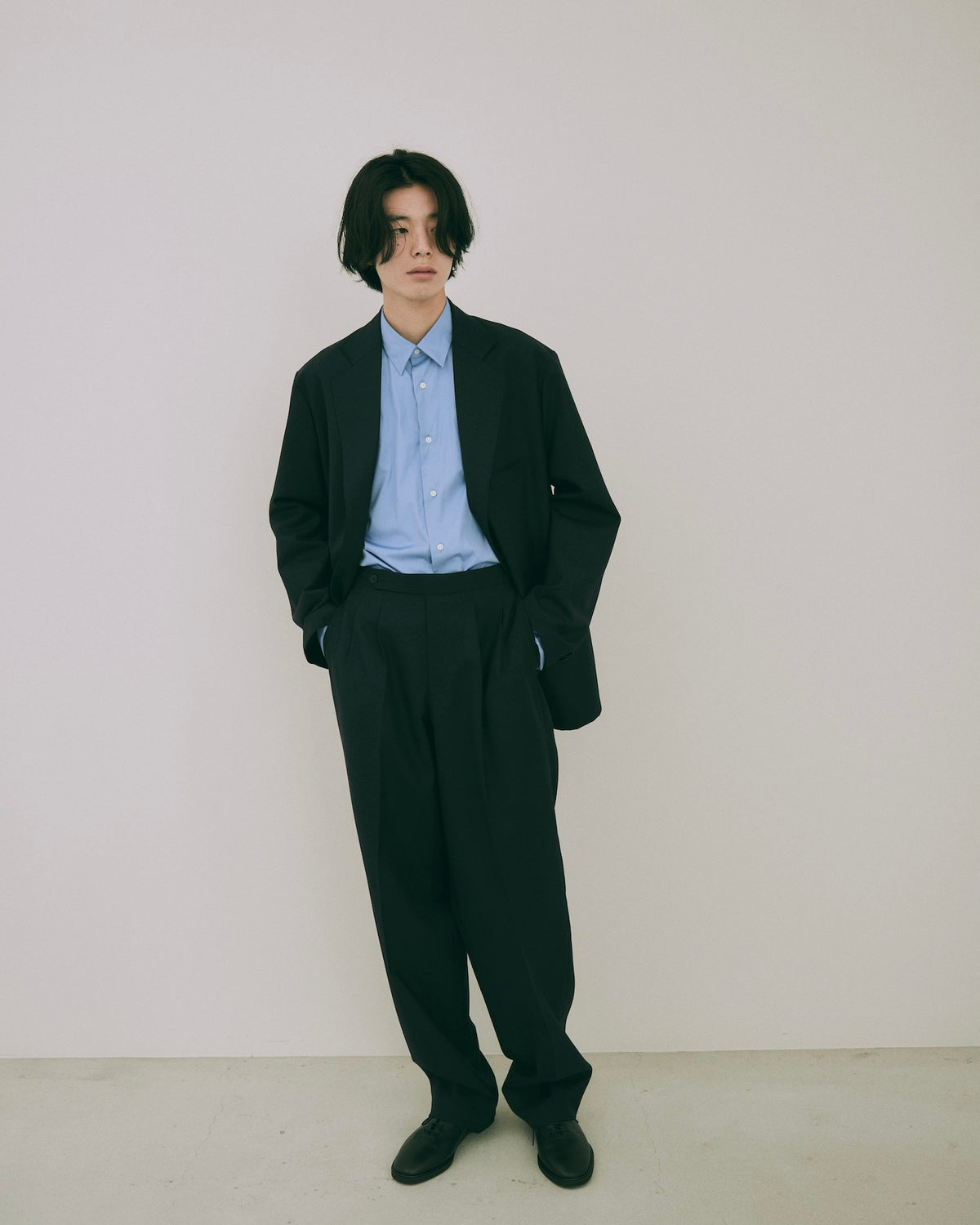High-Twist Bishu Wool Double-pleated trousers