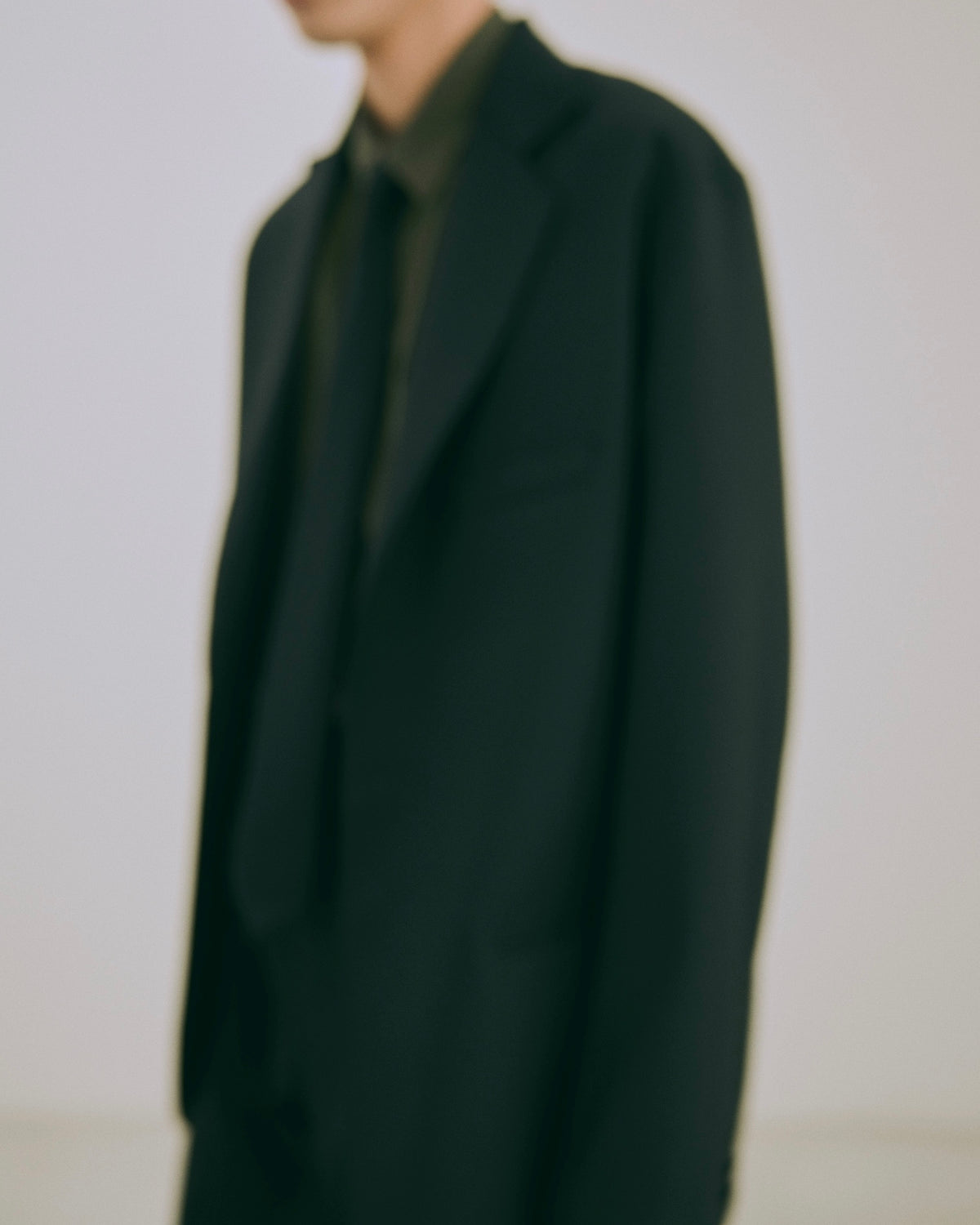 High-Twist Bishu Wool Single-Breasted Jacket