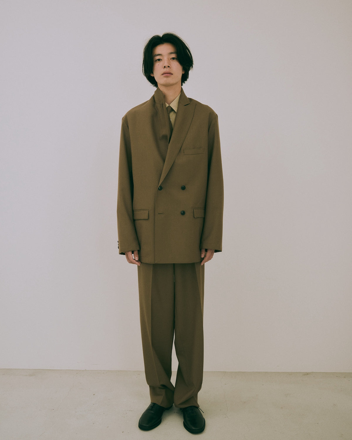 High-Twist Bishu Wool Double-Breasted Jacket