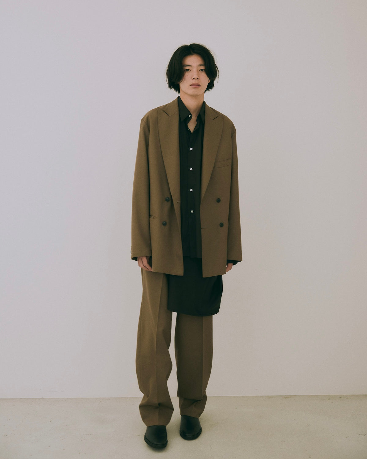 High-Twist Bishu Wool Double-Breasted Jacket