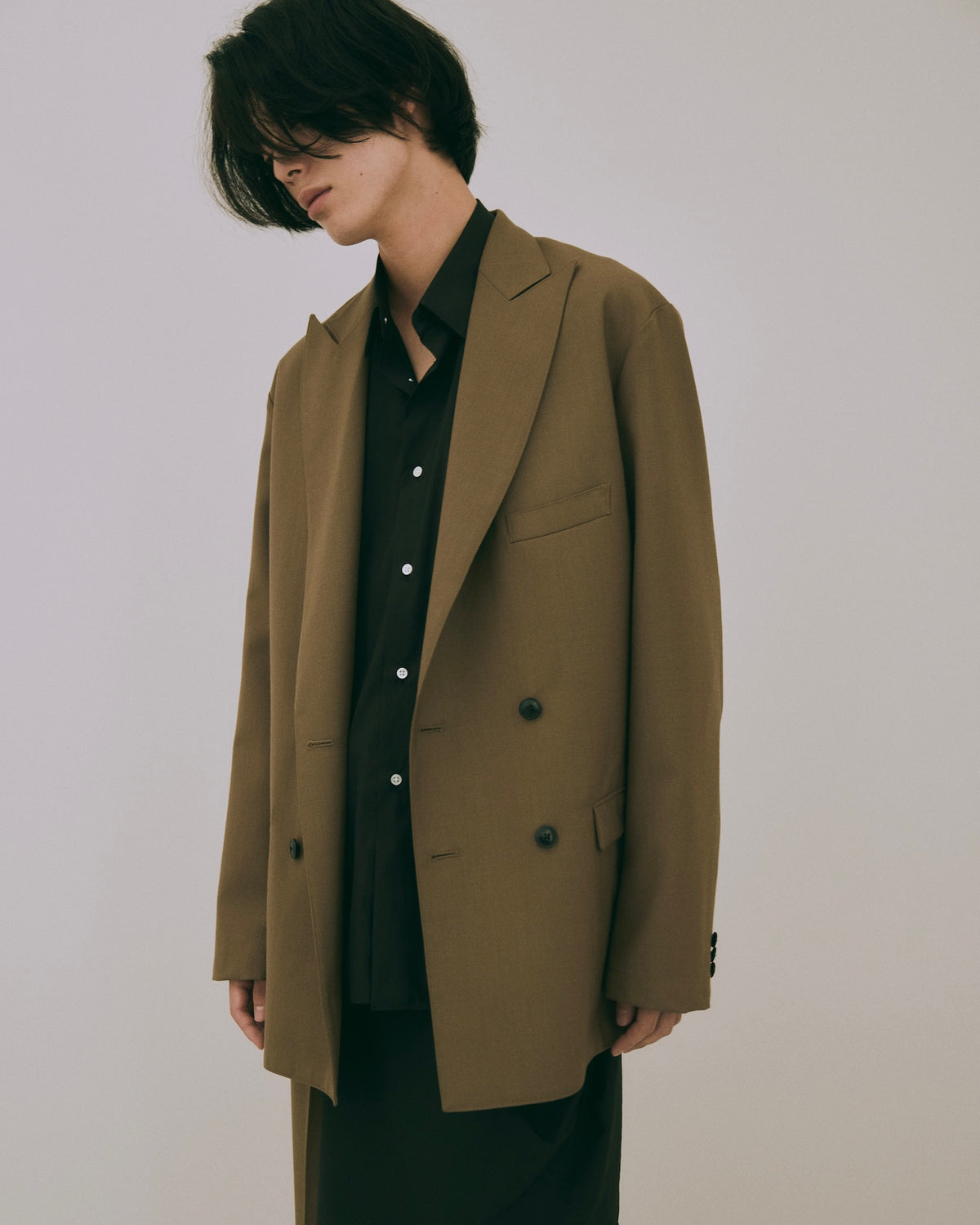 High-Twist Bishu Wool Double-Breasted Jacket