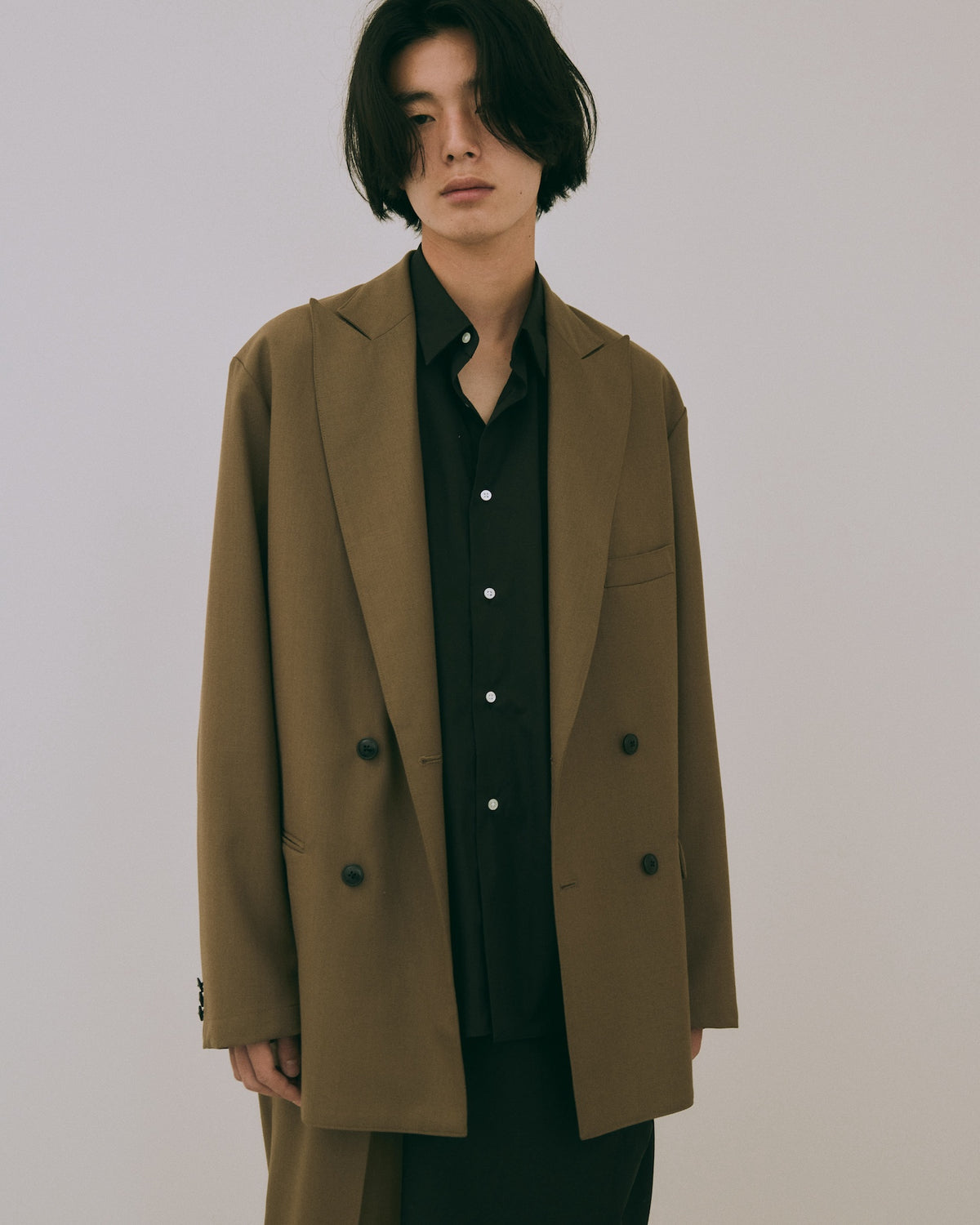High-Twist Bishu Wool Double-Breasted Jacket