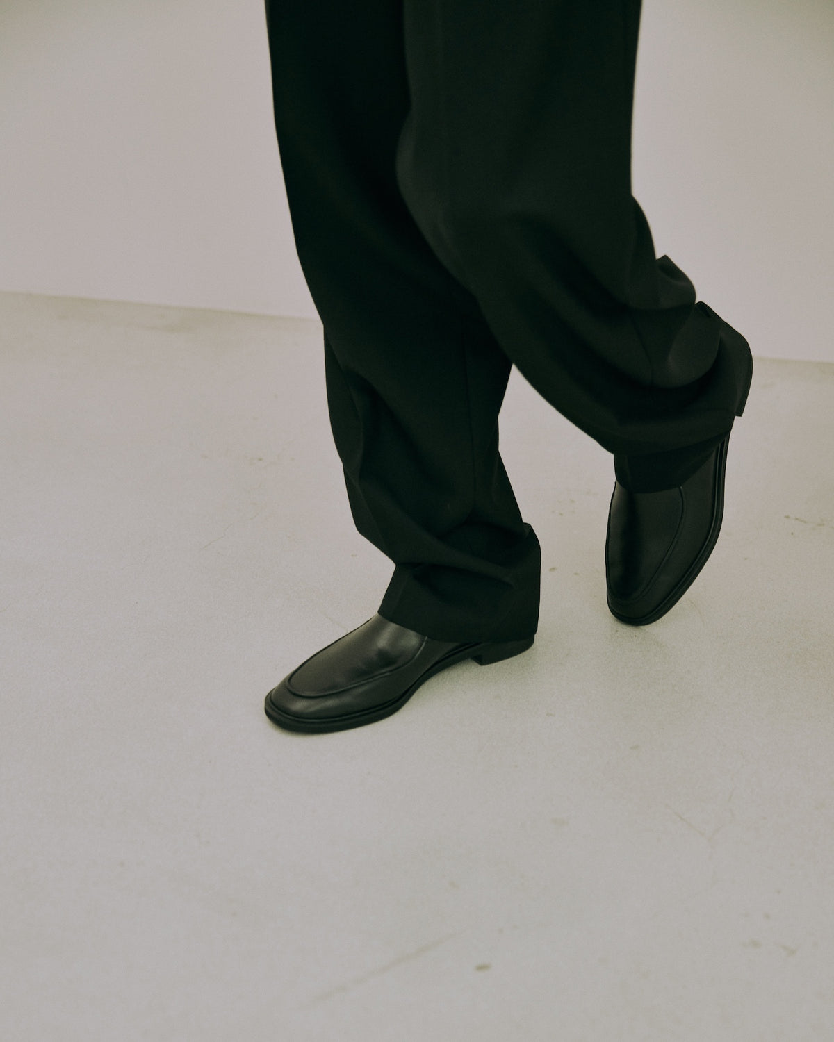 Vamp Loafer - Calf