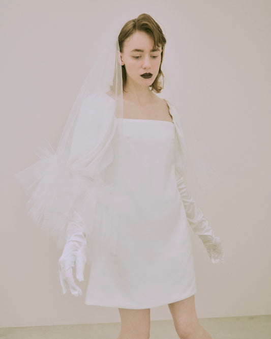 Tulle Frill-Trimmed Veil