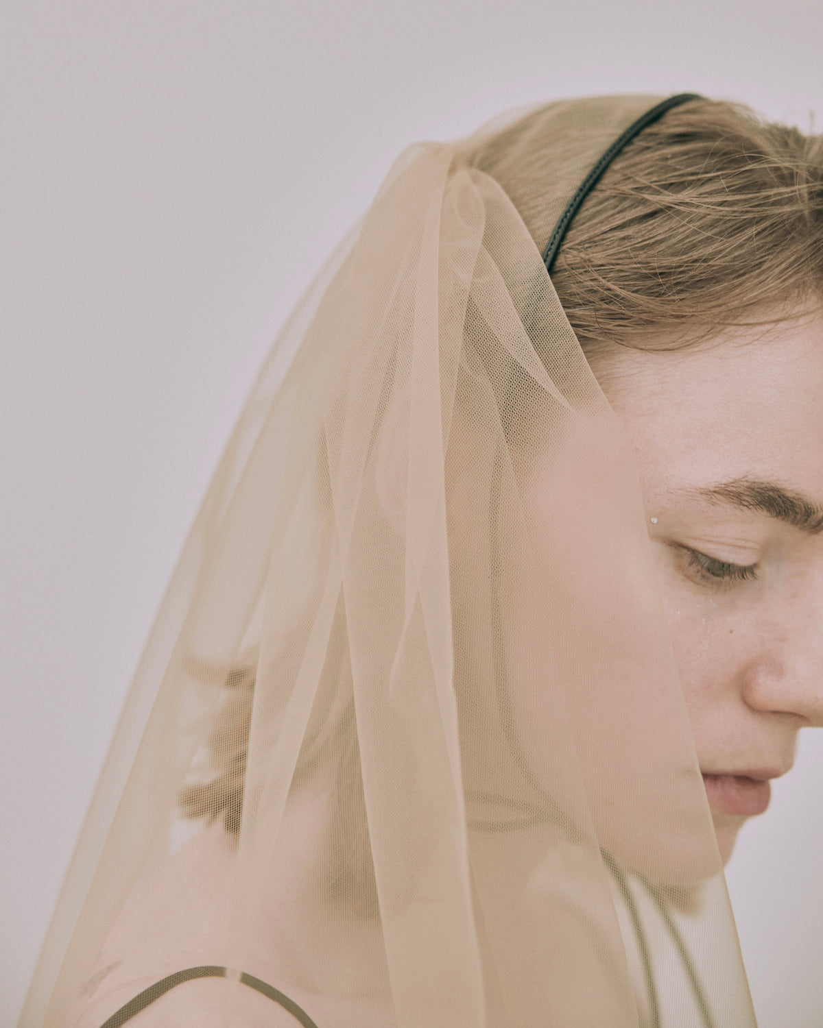 Tulle Back-Gathered Veil