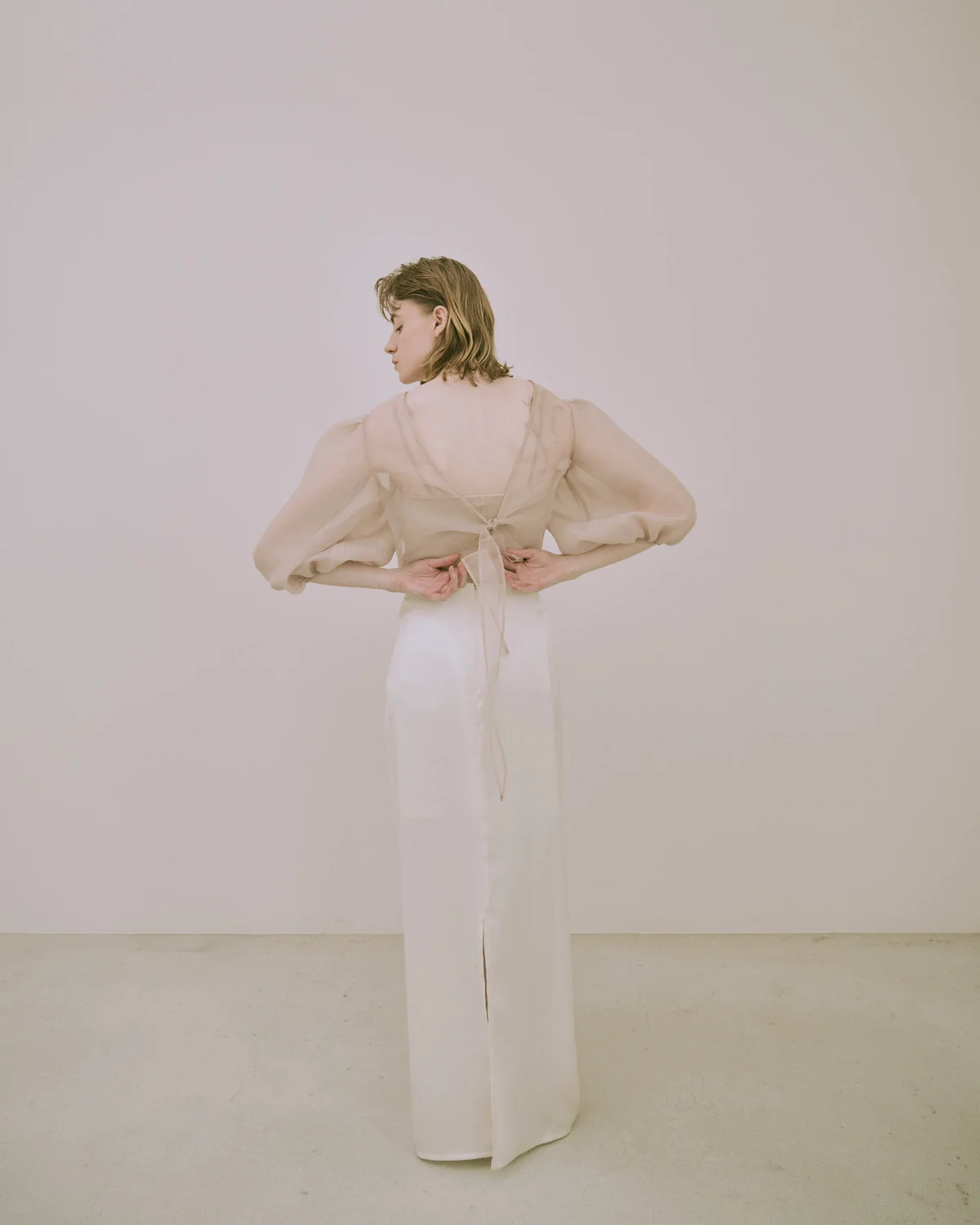 WOMEN'S LOOKBOOK