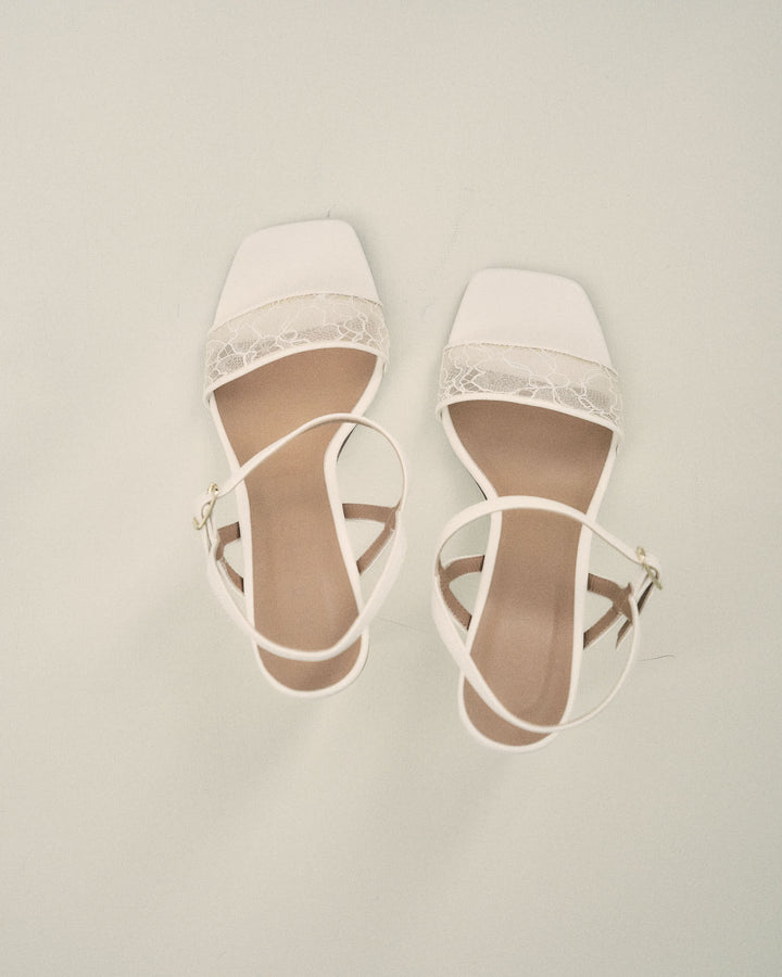 Lace Strap Sandals
